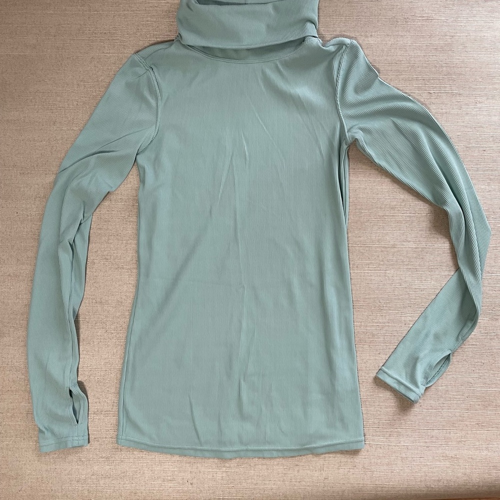 FP Movement sage Ribbed turtle neck bodycon top thumbholes XS